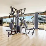 Vivi Homes - Galatea Pool, Gym, Sauna & トレモリノス