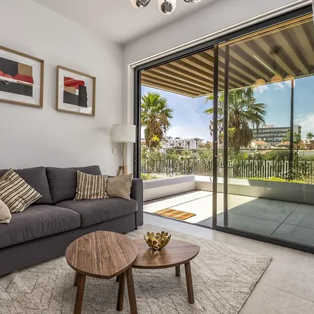 Vivi Homes - Galatea Pool, Gym, Sauna & Torremolinos