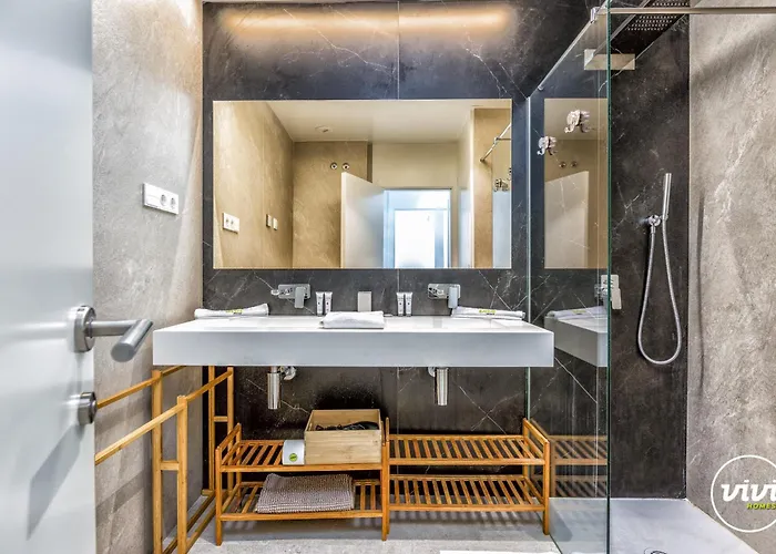 Apartamento Vivi Homes - Galatea Pool, Gym, Sauna &