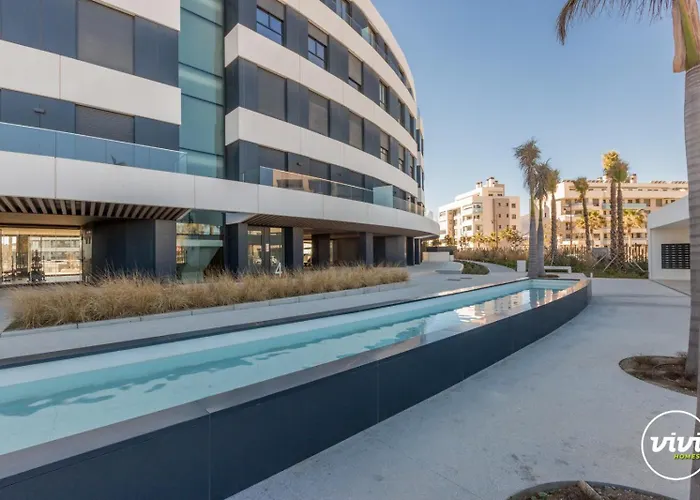 아파트 Vivi Homes - Galatea Pool, Gym, Sauna & 토레몰리노스