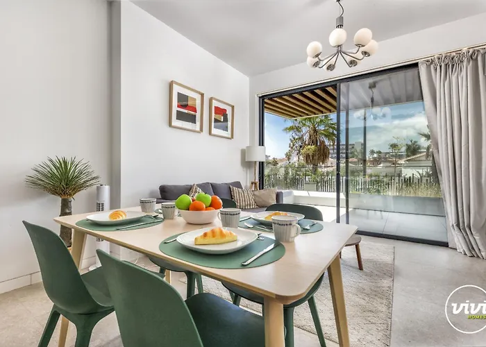 Vivi Homes - Galatea Pool, Gym, Sauna & Appartement Torremolinos